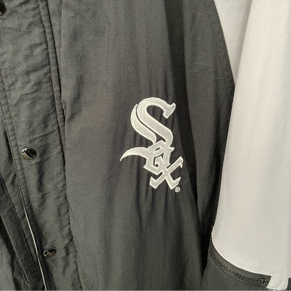 Chicago White Sox Vintage Starter Jacket - Size Large (Fits Oversized) - Picture 2 of 10